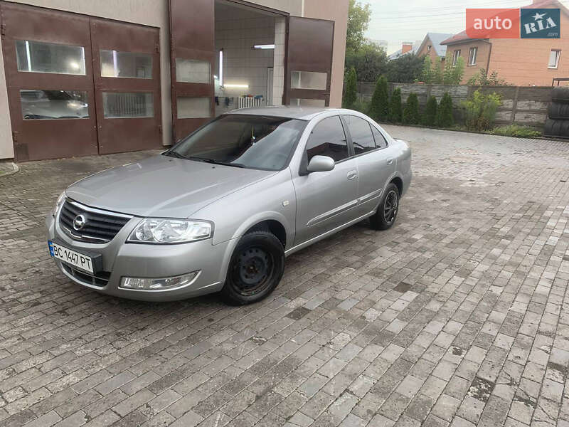 2008 nissan almera