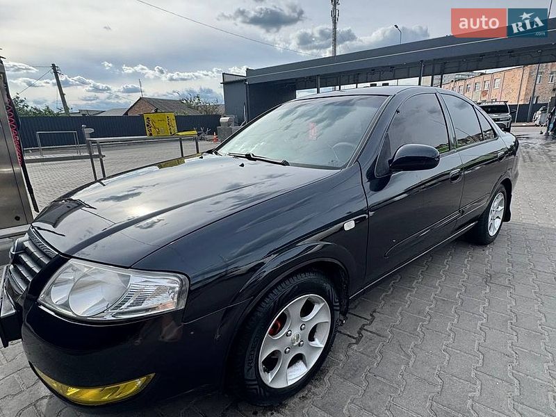 2008 nissan almera