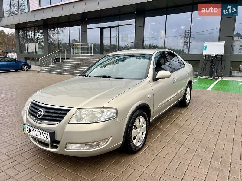 2008 nissan almera