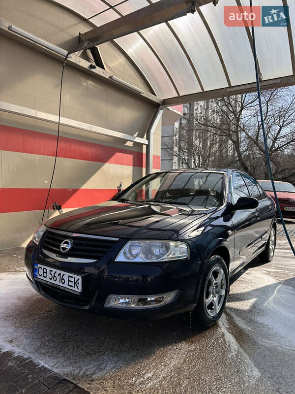 2010 nissan almera