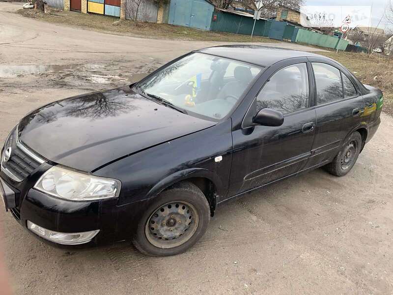 2011 nissan almera