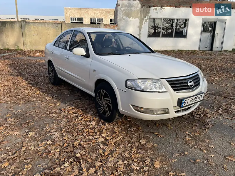 2011 nissan almera