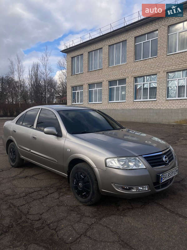 2011 nissan almera-classic