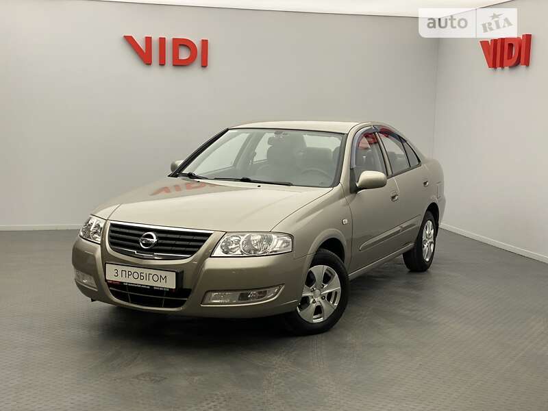 2012 nissan almera