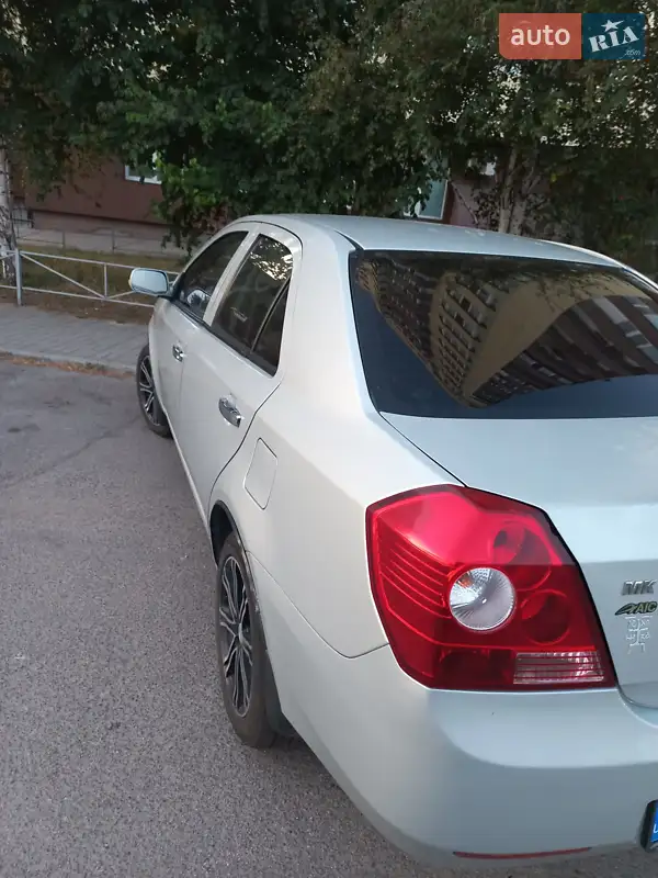 2013 geely mk