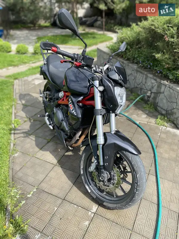 2018 geon tnt 300