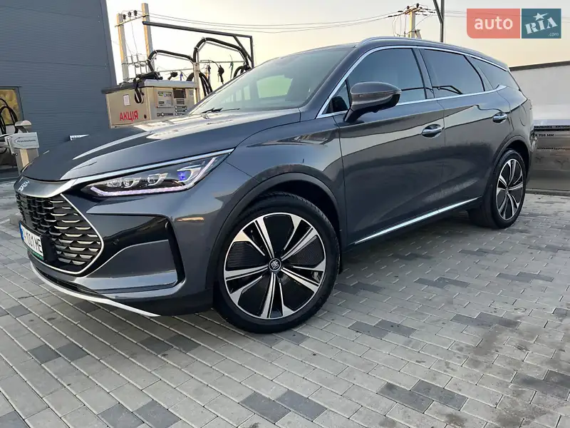 2023 byd tang