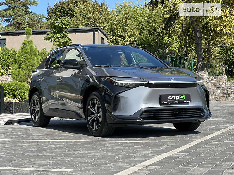 2023 toyota bz4x