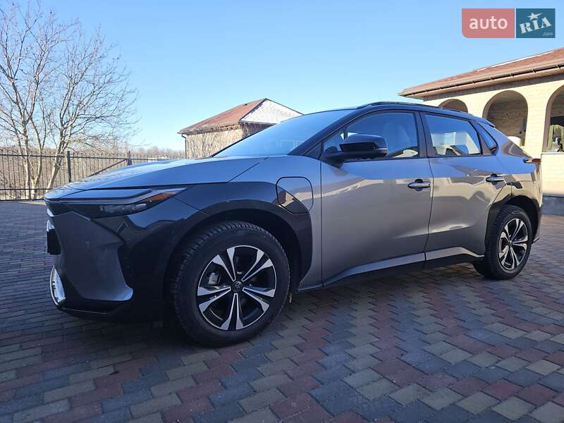 2022 toyota bz4x