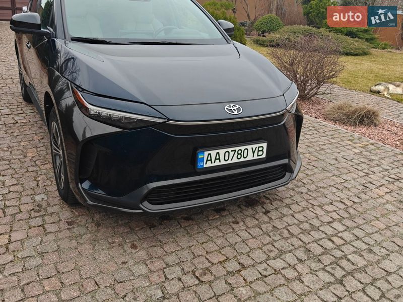 2022 toyota bz4x