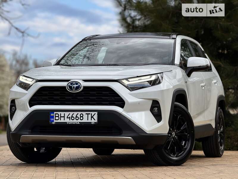 2023 toyota rav4