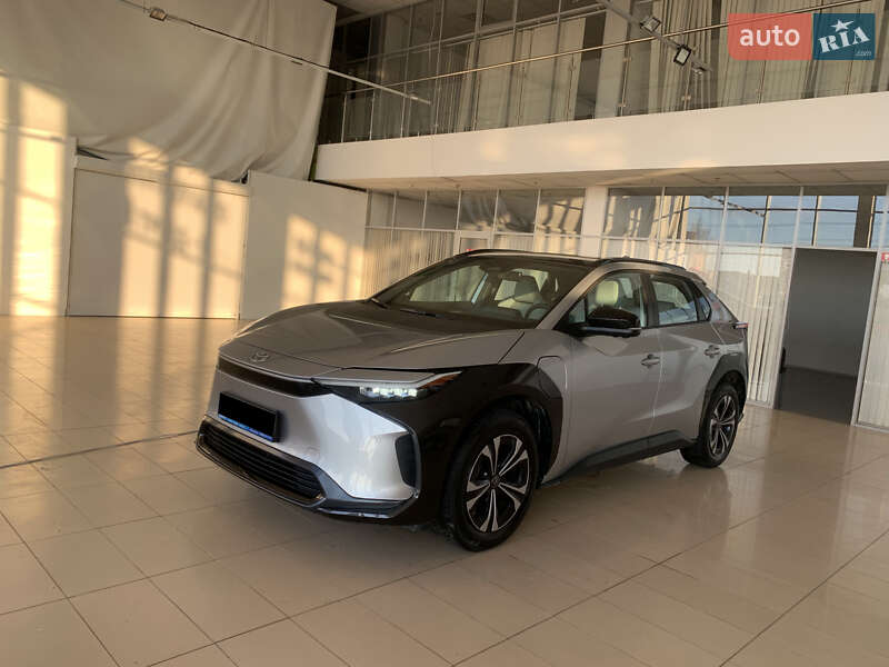2023 toyota bz4x