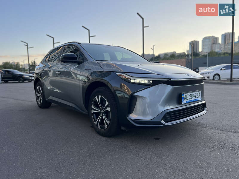 2023 toyota bz4x