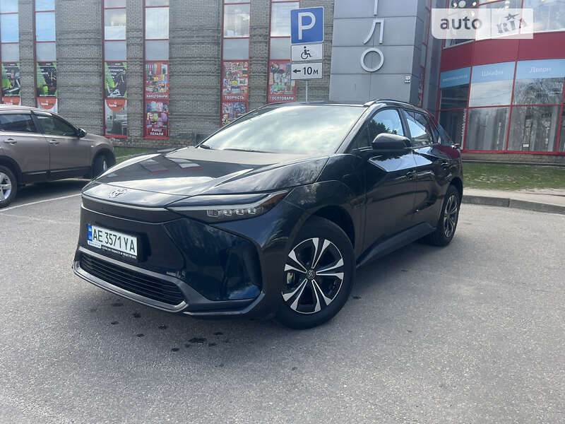 2022 toyota bz4x