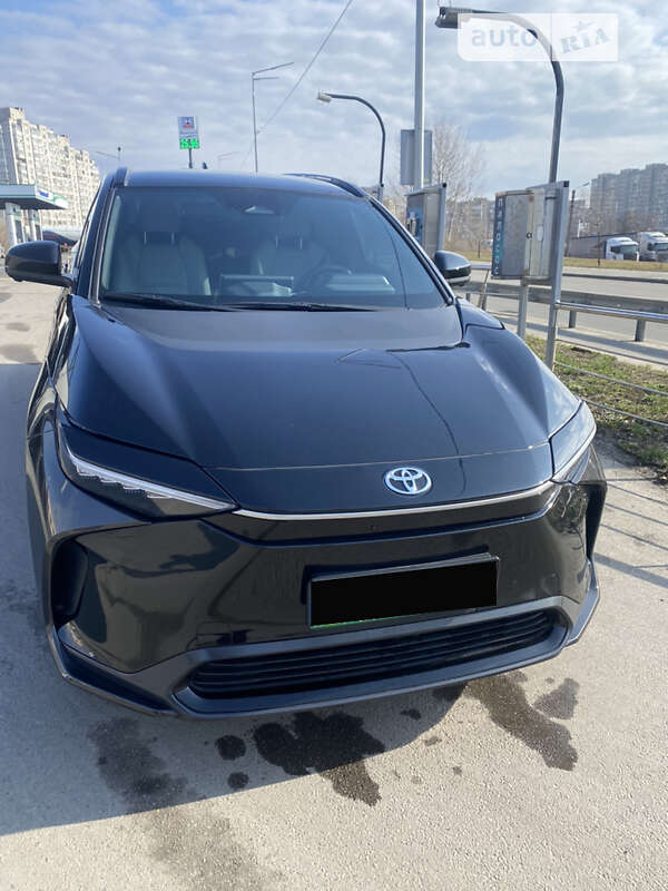 2023 toyota bz4x