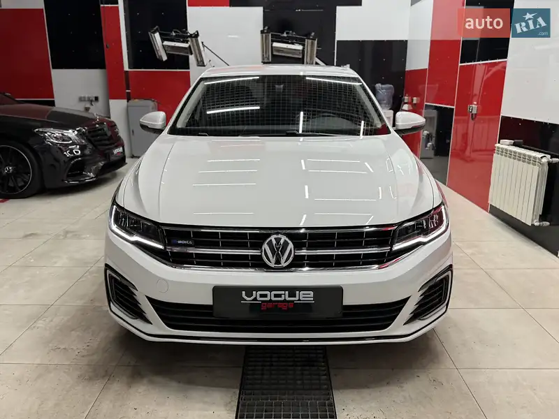 2020 volkswagen e-bora