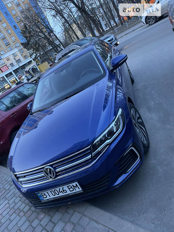 2019 volkswagen e-bora