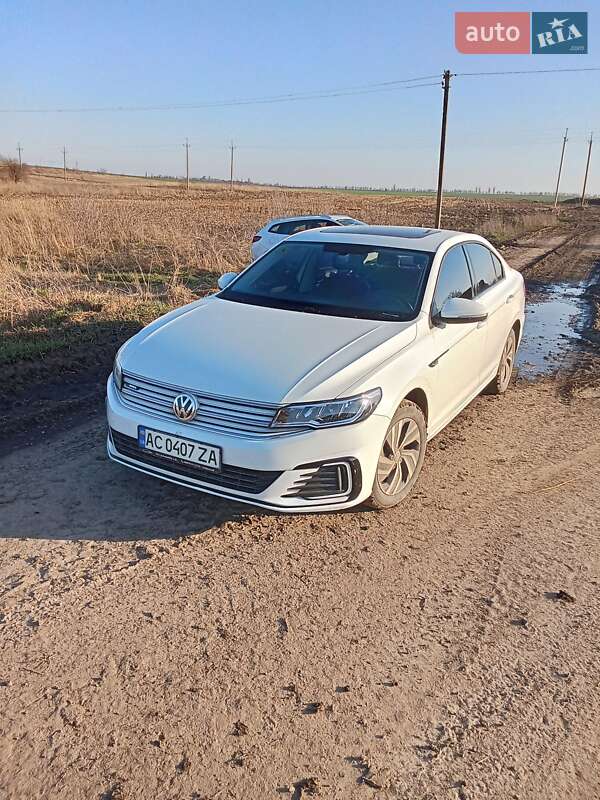 2019 volkswagen e-bora