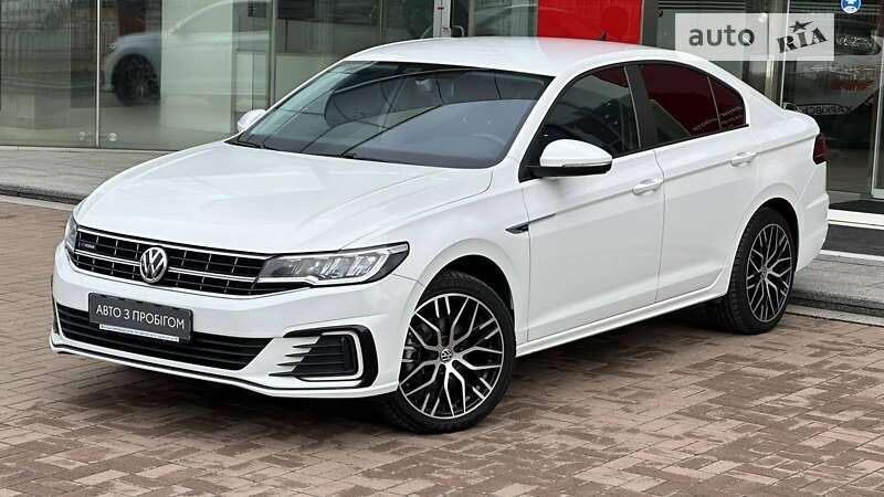 2020 volkswagen e-bora