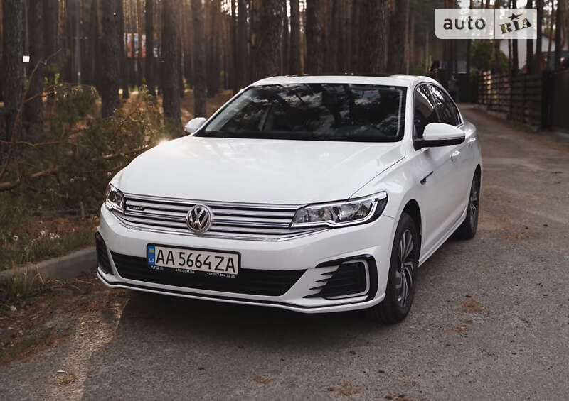 2020 volkswagen e-bora