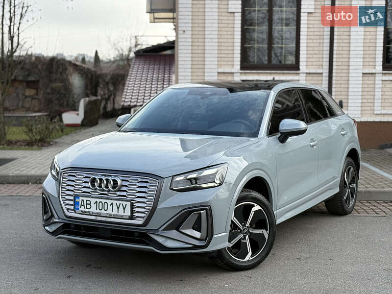 2022 audi q2l e-tron