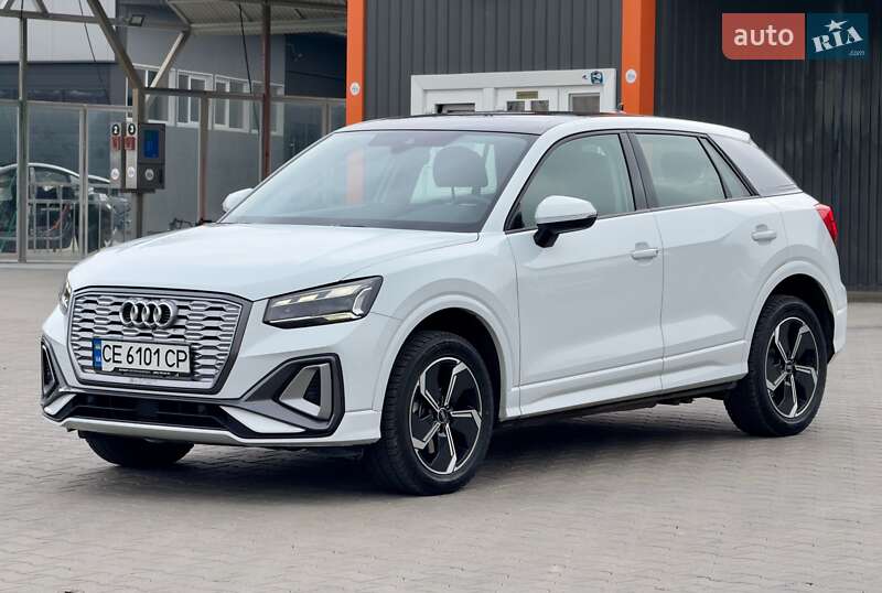 2022 audi q2l e-tron