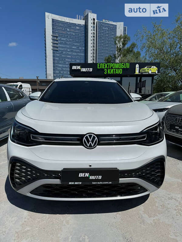 2023 volkswagen id-6