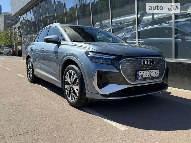 2022 audi q4