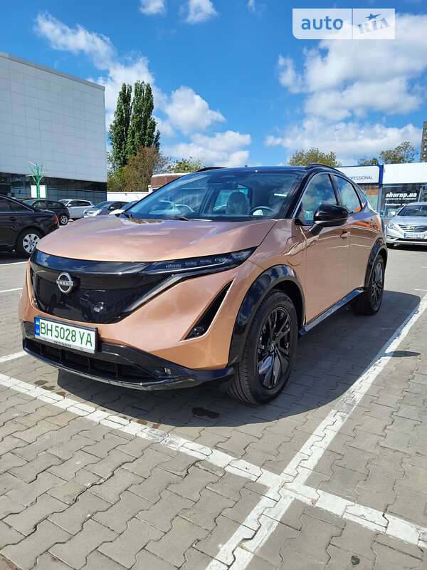 2022 nissan ariya