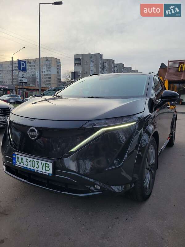 2022 nissan ariya