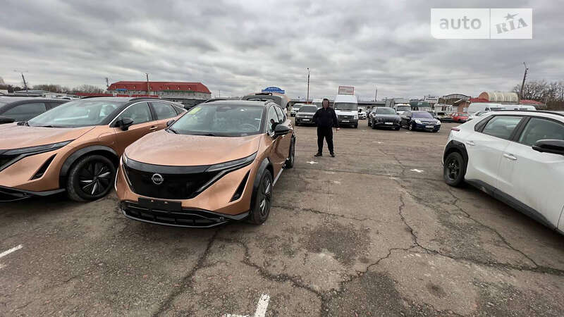 2022 nissan ariya