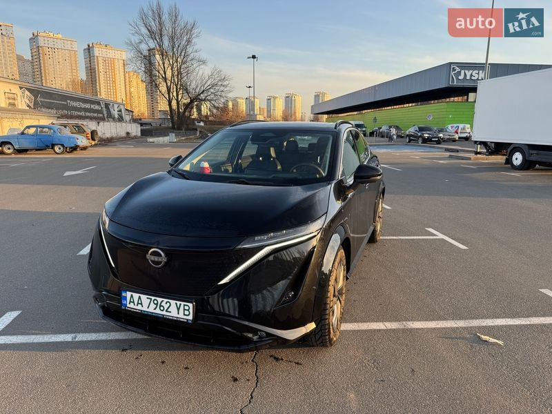 2022 nissan ariya