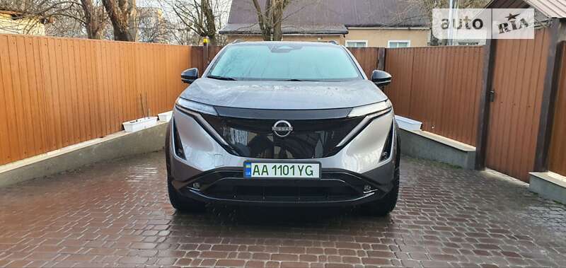 2022 nissan ariya