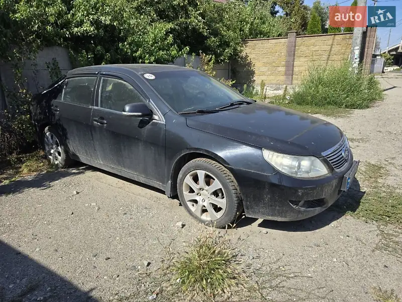 2012 byd f-6