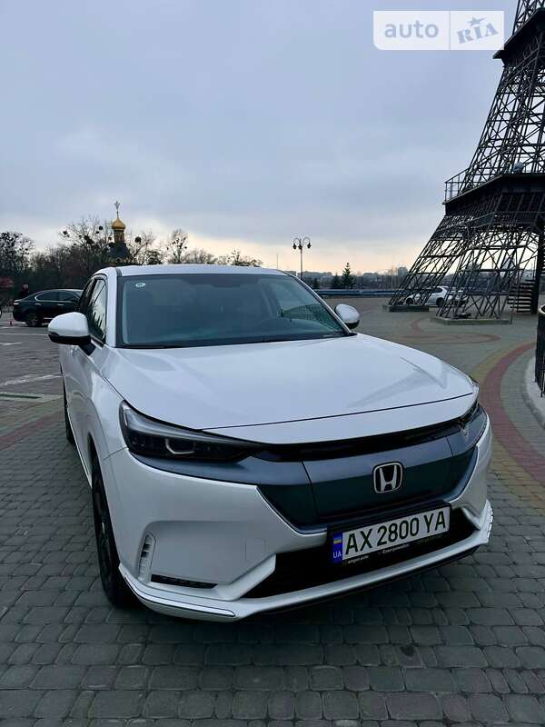 2023 honda e np1