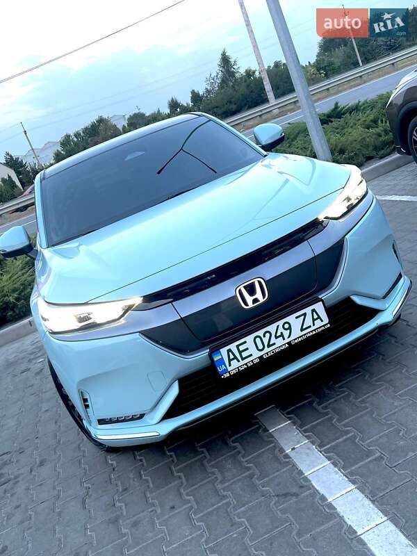 2022 honda e np1