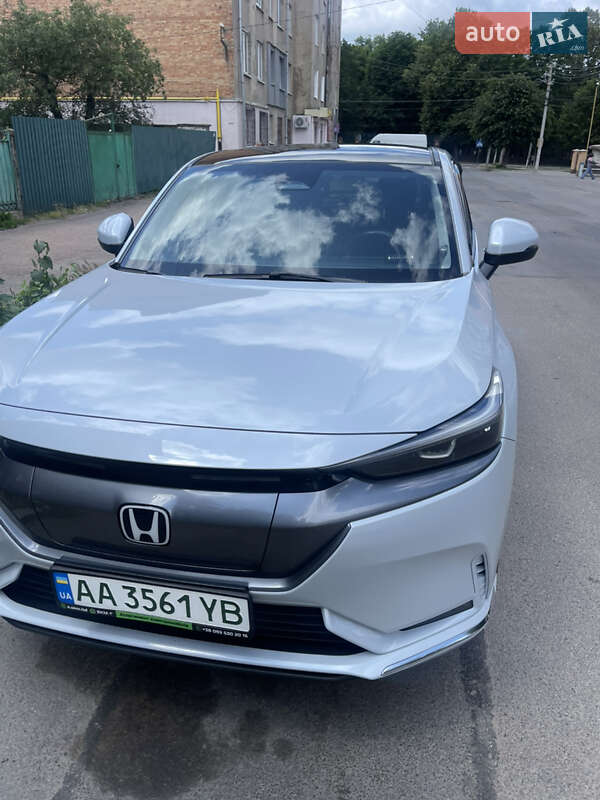 2023 honda e np1