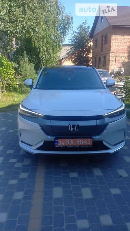 2023 honda e np1