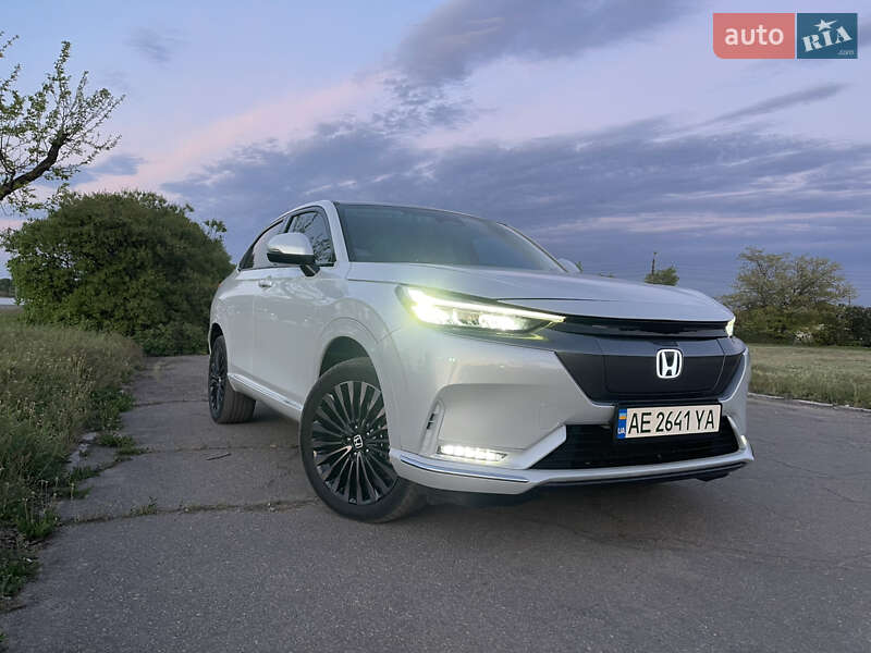 2022 honda e np1