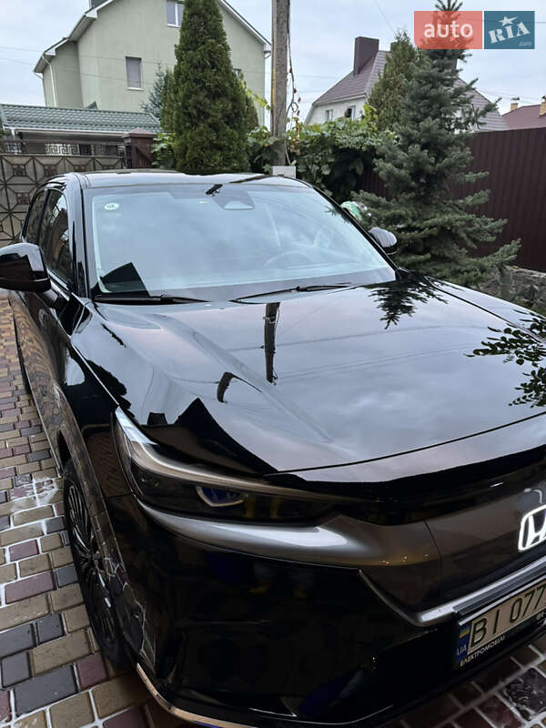 2023 honda e np1