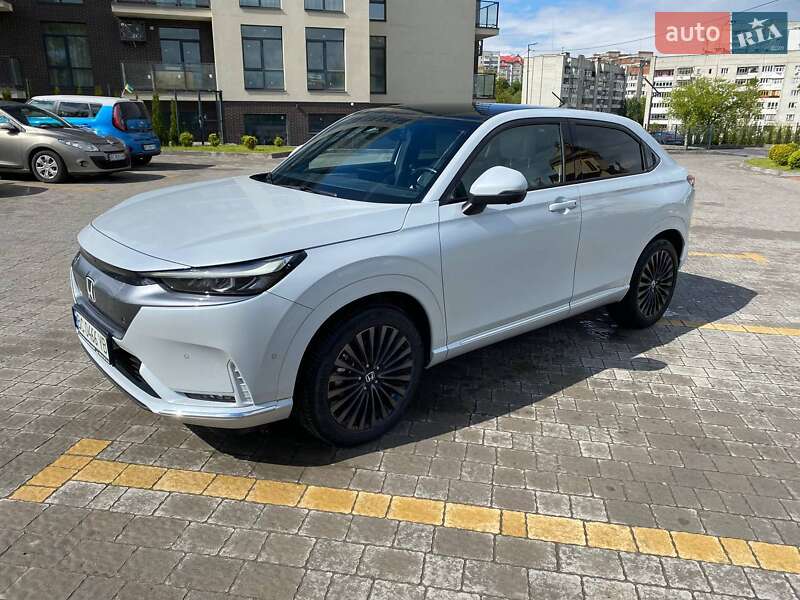 2023 honda e np1