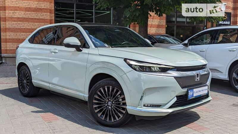 2023 honda e np1