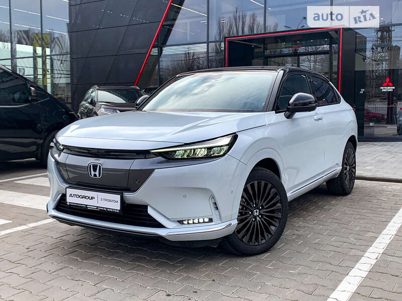2023 honda e np1