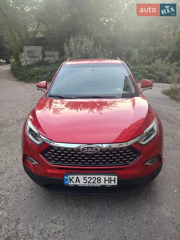 2021 jac s4