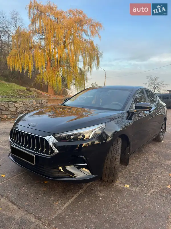 2021 jac j7