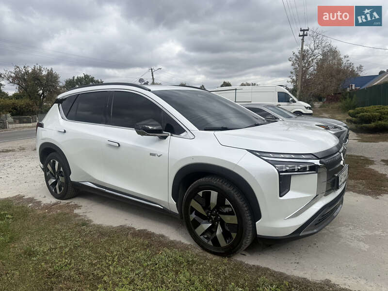 2022 mitsubishi airtrek