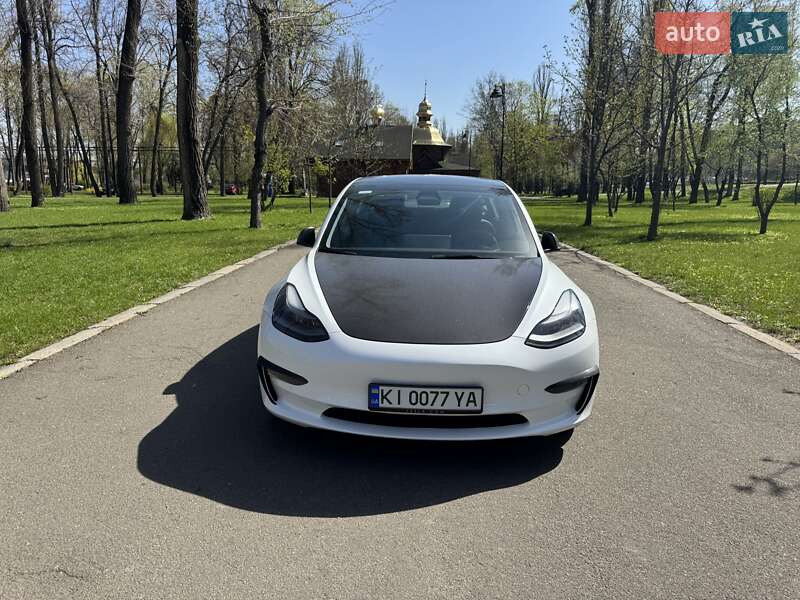 2021 tesla model 3