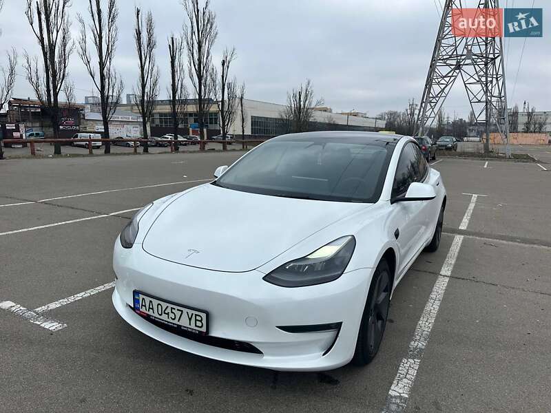 2021 tesla model 3