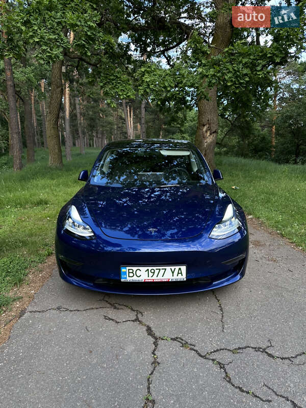 2021 tesla model 3