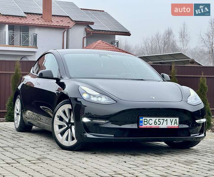 2022 tesla model 3